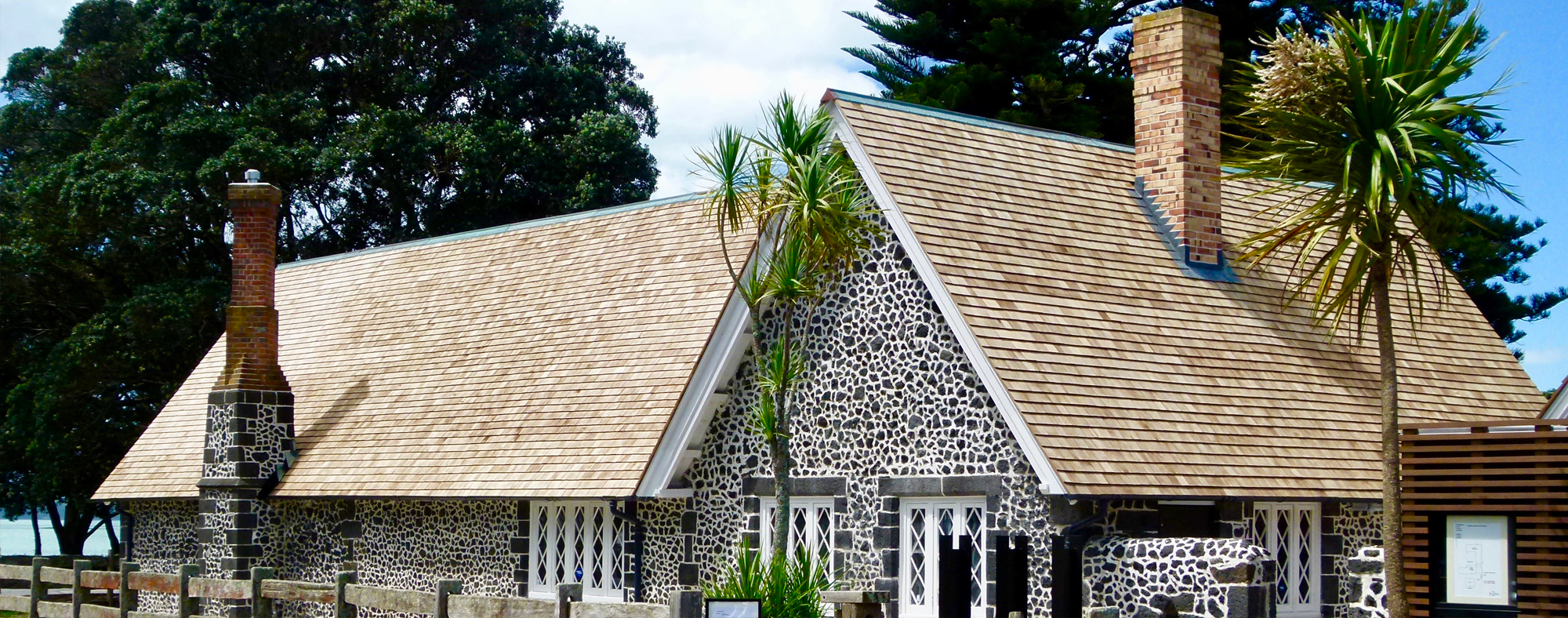 Cedar & Pine Shingles